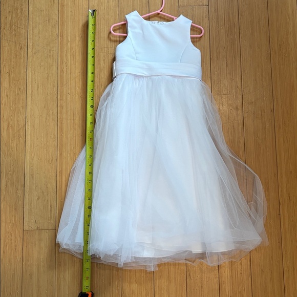David’s Bridal Satin Flower Girl Dress with Tulle Skirt. Size 3T. Style# S1038 - Picture 8 of 13